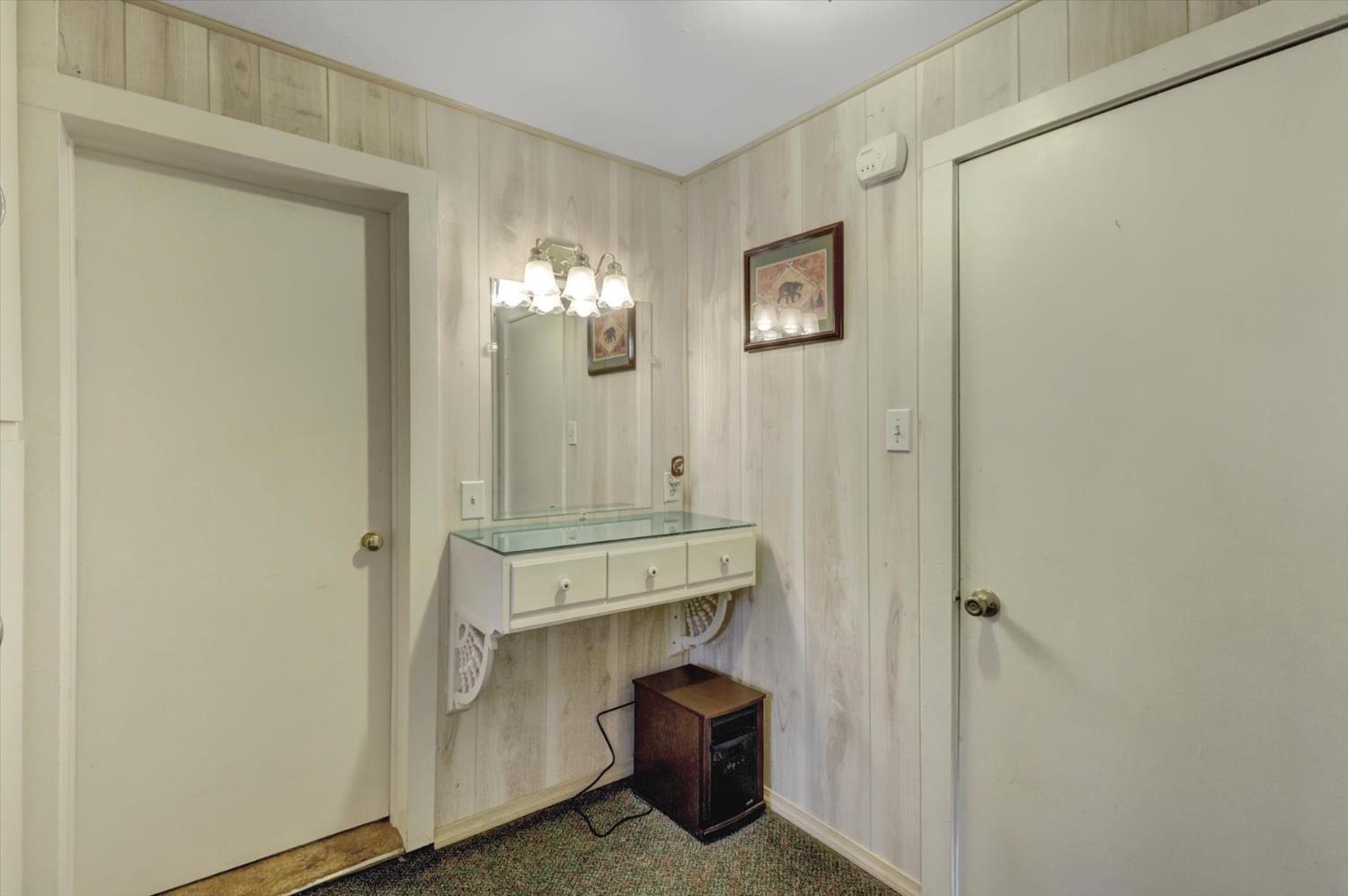 Detail Gallery Image 36 of 59 For 2051 Warren Hill Rd, Strawberry Valley,  CA 95981 - 1 Beds | 1 Baths