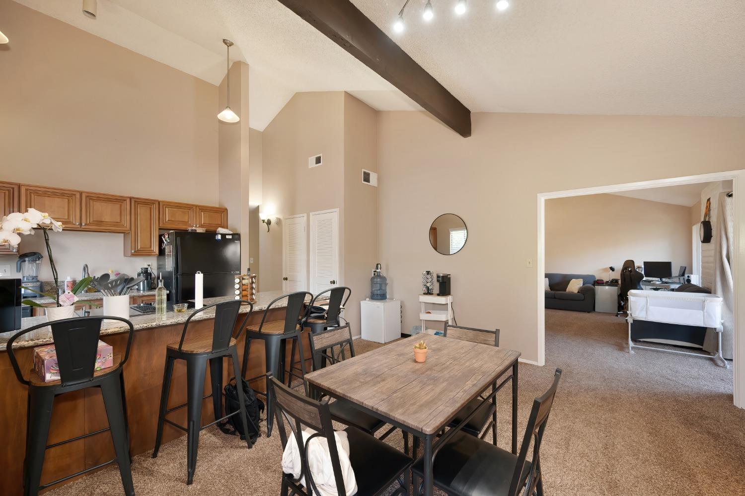 Detail Gallery Image 23 of 61 For 2473 American River Dr, Sacramento,  CA 95825 - – Beds | – Baths