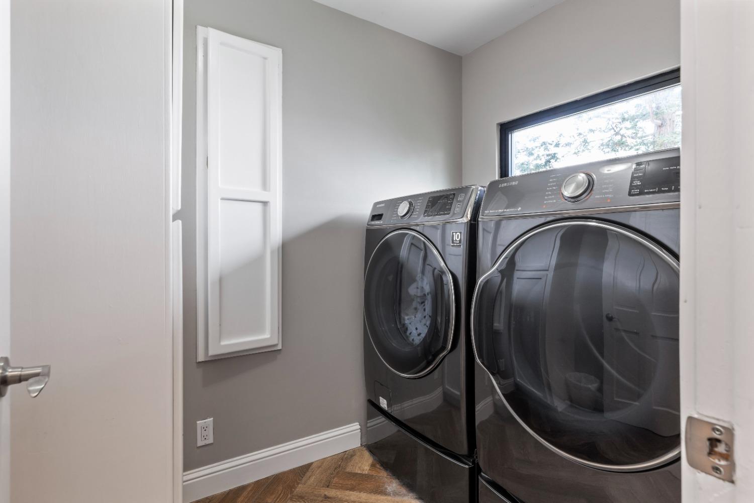 Detail Gallery Image 33 of 55 For 10008 River Oak Cir, Oakdale,  CA 95361 - 5 Beds | 3/1 Baths