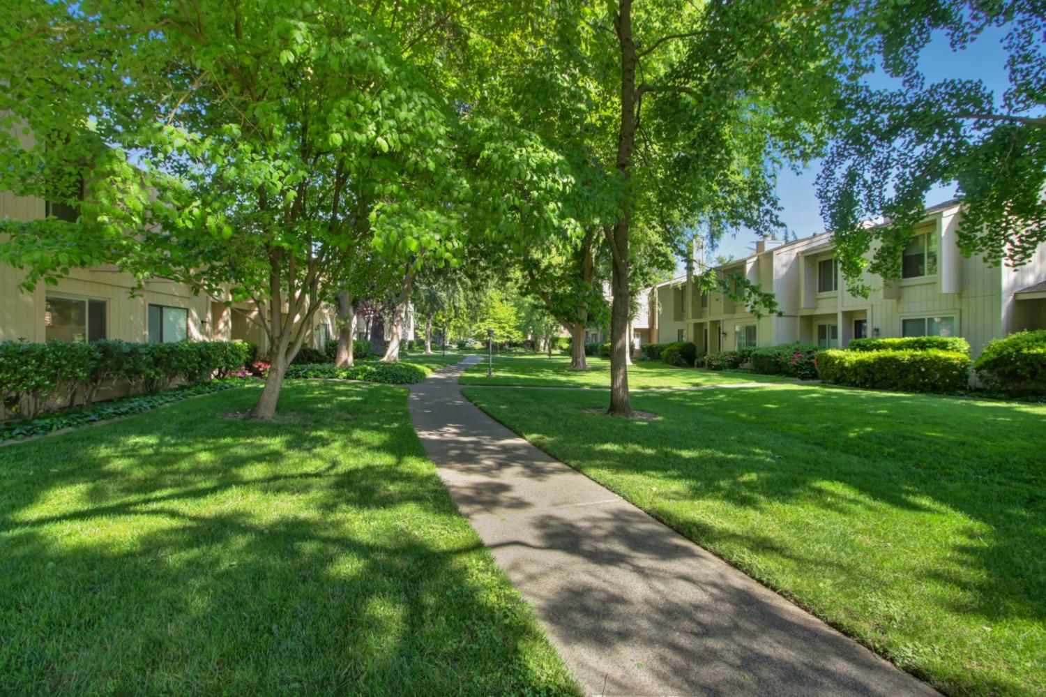 Detail Gallery Image 36 of 45 For 244 Hartnell Pl, Sacramento,  CA 95825 - 2 Beds | 2/1 Baths