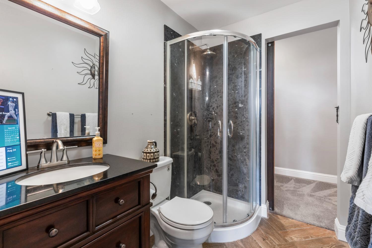 Detail Gallery Image 43 of 55 For 10008 River Oak Cir, Oakdale,  CA 95361 - 5 Beds | 3/1 Baths