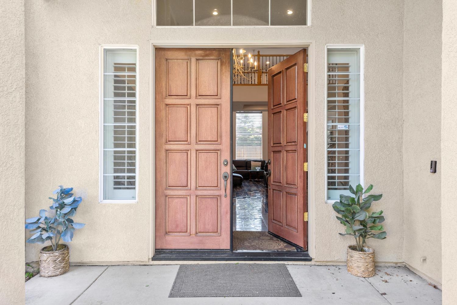 Detail Gallery Image 8 of 74 For 1442 Danbrook Dr, Sacramento,  CA 95835 - 4 Beds | 3 Baths