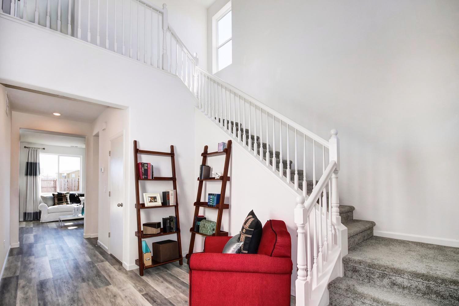 Detail Gallery Image 3 of 25 For 3520 Alberghini St, Sacramento,  CA 95838 - 3 Beds | 2/1 Baths
