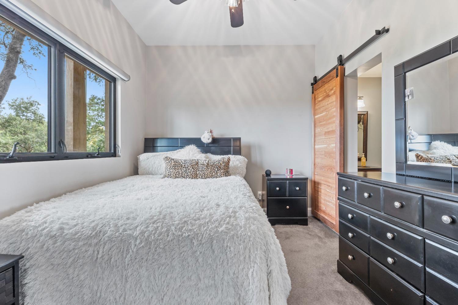Detail Gallery Image 40 of 55 For 10008 River Oak Cir, Oakdale,  CA 95361 - 5 Beds | 3/1 Baths
