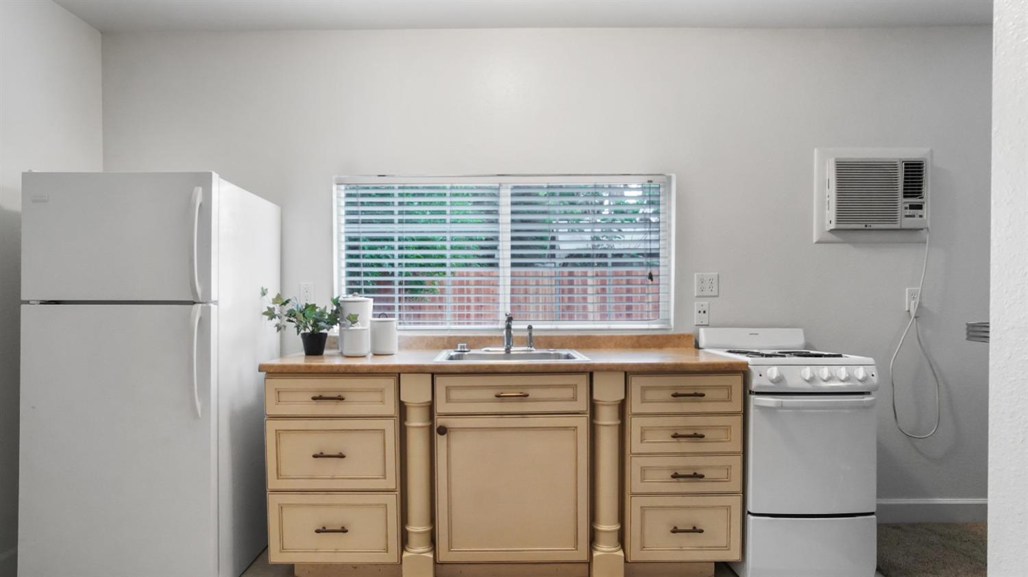 Detail Gallery Image 17 of 19 For 543 Mckinley Ave, Woodland,  CA 95695 - 3 Beds | 1/1 Baths