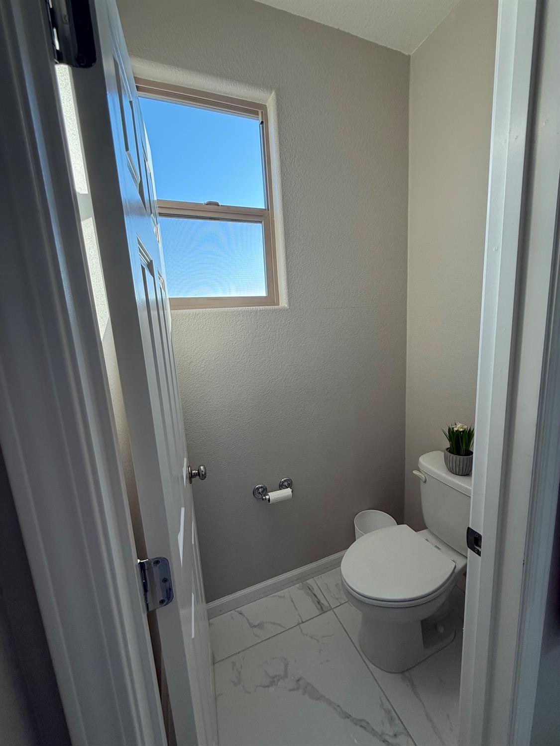 Detail Gallery Image 29 of 69 For 2816 Balaton Ct, Antelope,  CA 95843 - 4 Beds | 2/1 Baths