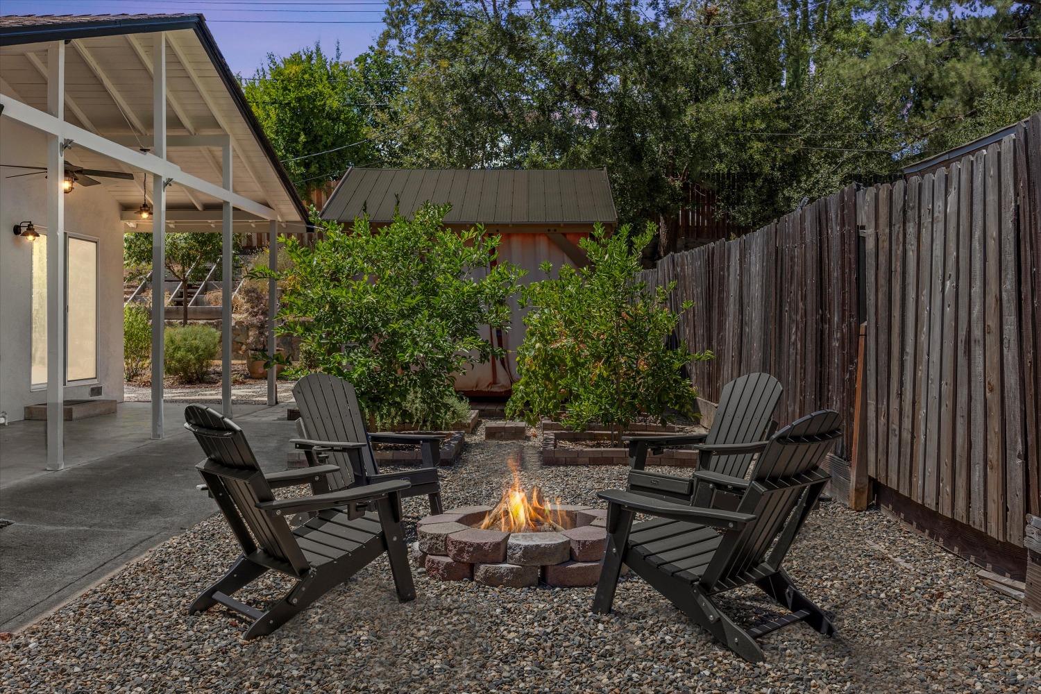 Detail Gallery Image 1 of 44 For 8175 Waikiki Dr, Fair Oaks,  CA 95628 - 4 Beds | 2 Baths