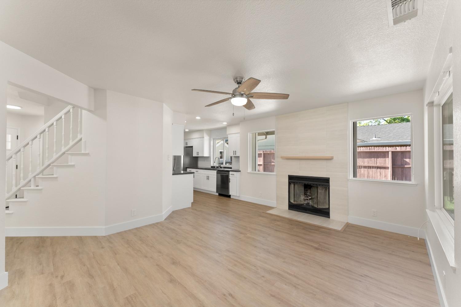 Detail Gallery Image 19 of 65 For 8340 Cypress Lake Ct, Antelope,  CA 95843 - 4 Beds | 2/1 Baths
