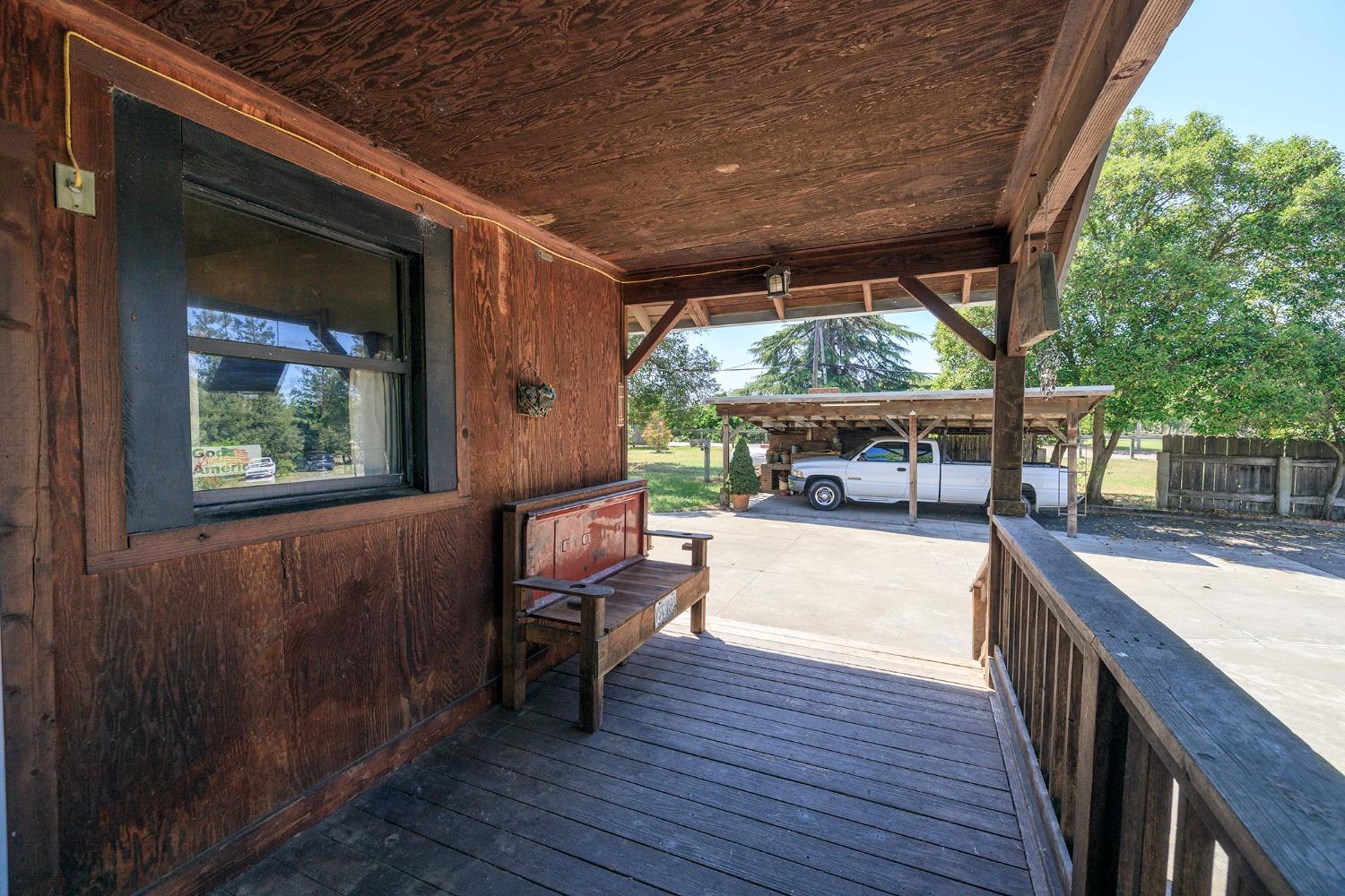 Detail Gallery Image 24 of 55 For 10600 Pioneer Ave, Oakdale,  CA 95361 - 5 Beds | 2 Baths