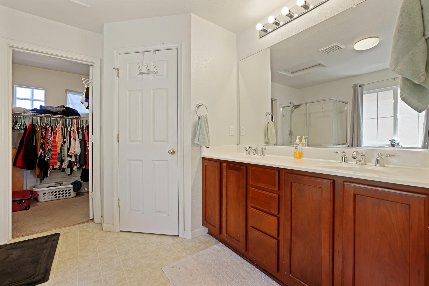 Detail Gallery Image 18 of 28 For 10680 Sellers Cir, Stockton,  CA 95209 - 3 Beds | 2/1 Baths