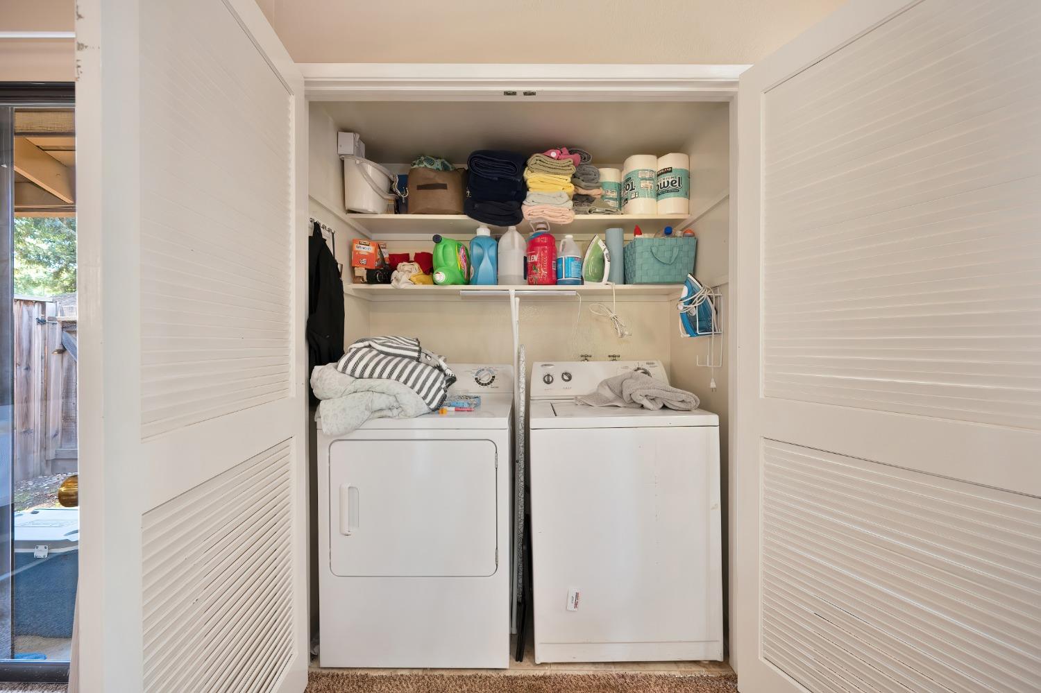 Detail Gallery Image 26 of 61 For 2473 American River Dr, Sacramento,  CA 95825 - – Beds | – Baths