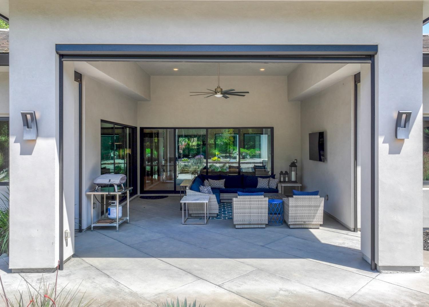 Detail Gallery Image 49 of 73 For 8452 Jomar Ln, Fair Oaks,  CA 95628 - 4 Beds | 4/1 Baths