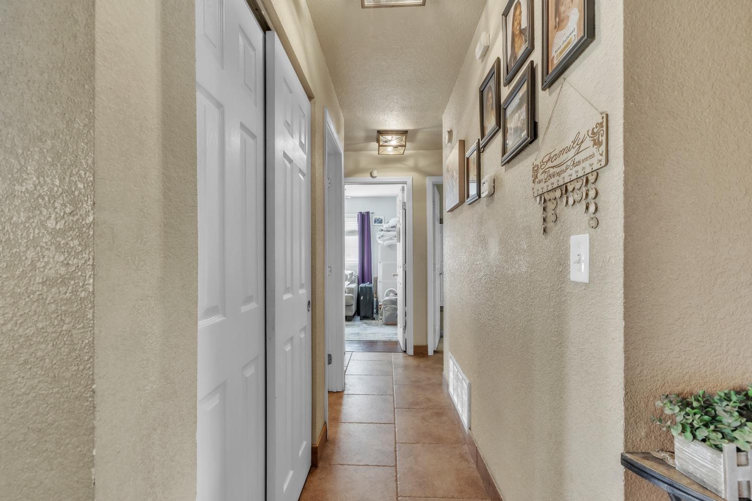 Detail Gallery Image 18 of 35 For 7662 Milldale Cir, Elverta,  CA 95626 - 4 Beds | 2 Baths