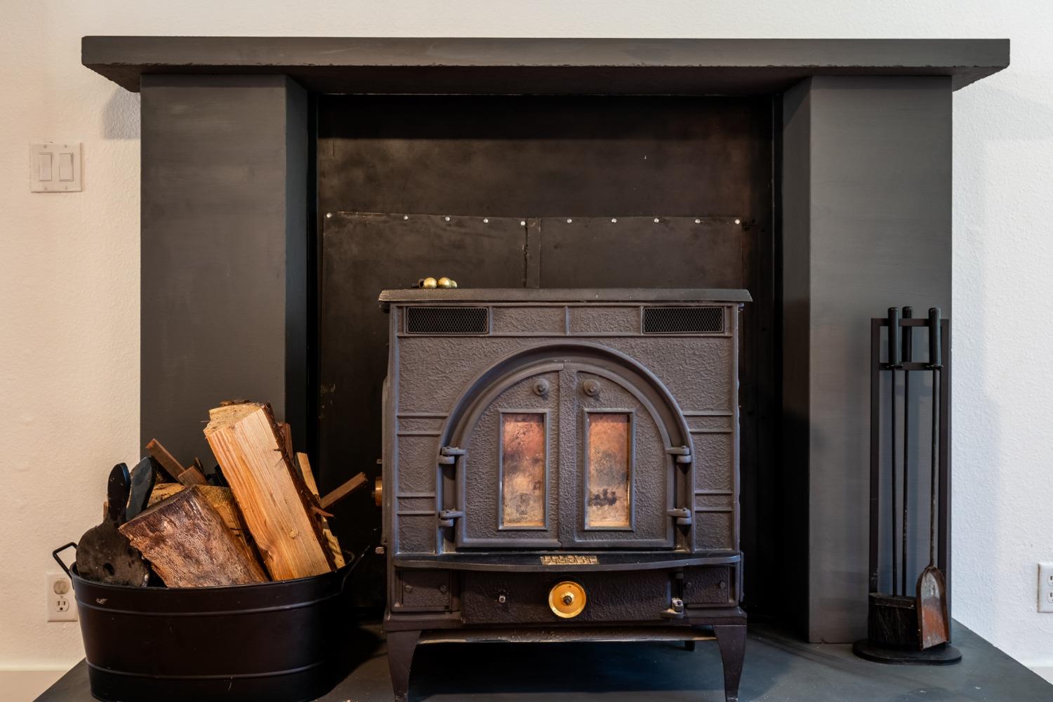 Detail Gallery Image 17 of 54 For 16199 Pioneer Creek Rd, Pioneer,  CA 95666 - 4 Beds | 2 Baths