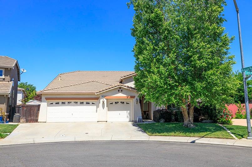 Detail Gallery Image 1 of 77 For 2001 Dayton Ave, Modesto,  CA 95356 - 3 Beds | 3 Baths