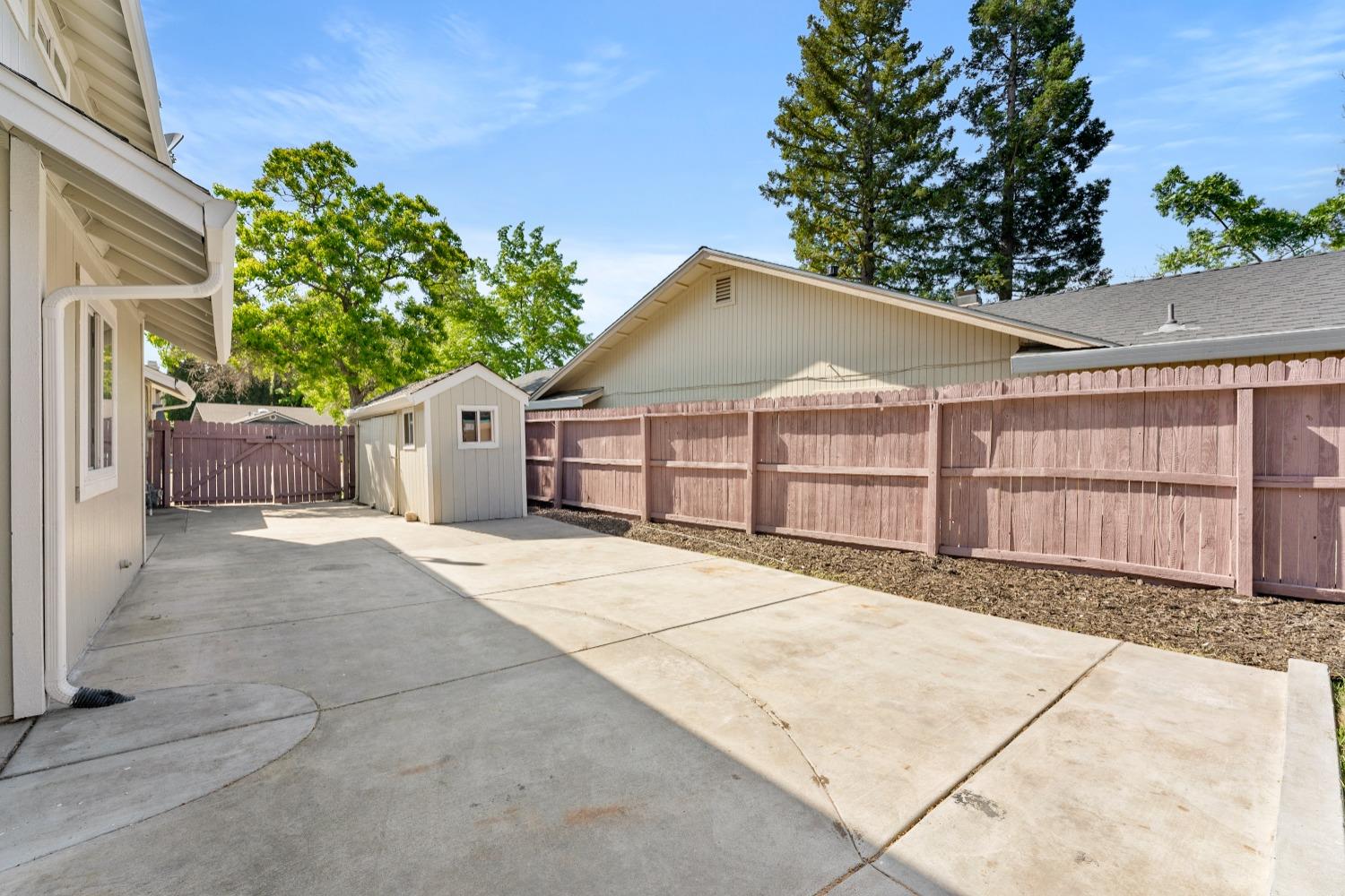 Detail Gallery Image 51 of 65 For 8340 Cypress Lake Ct, Antelope,  CA 95843 - 4 Beds | 2/1 Baths
