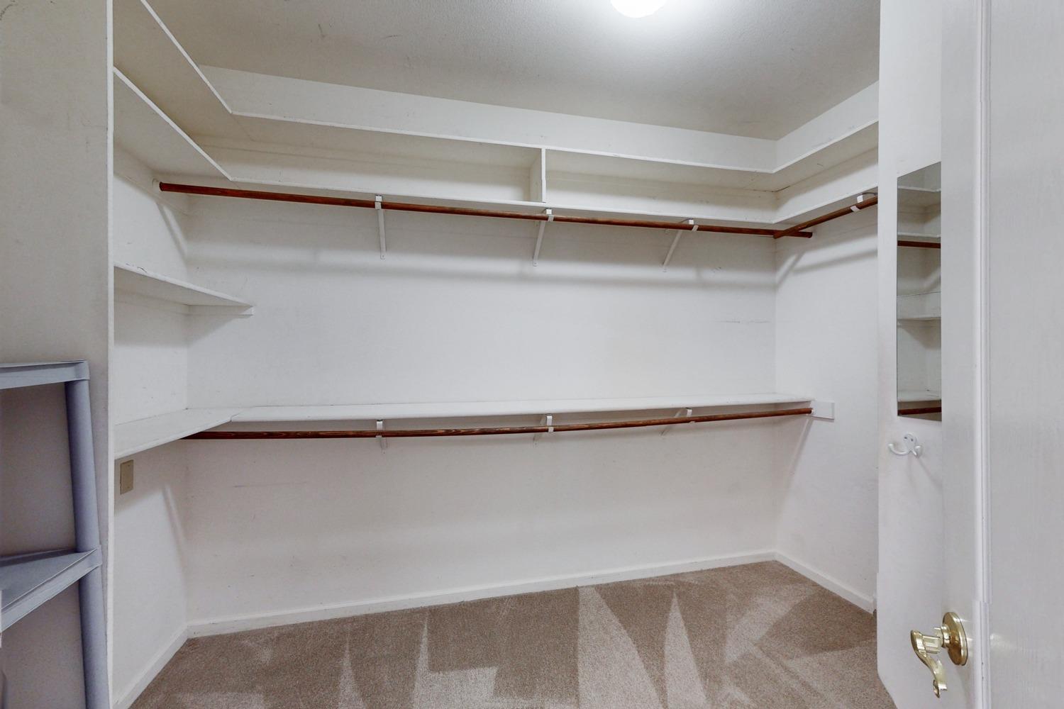 Detail Gallery Image 11 of 81 For 1612 Portofino Dr, Yuba City,  CA 95993 - 3 Beds | 2 Baths