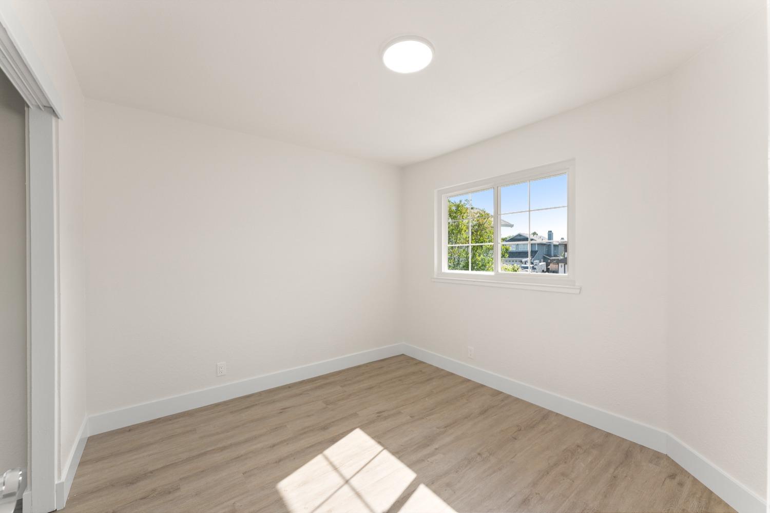 Detail Gallery Image 35 of 65 For 8340 Cypress Lake Ct, Antelope,  CA 95843 - 4 Beds | 2/1 Baths