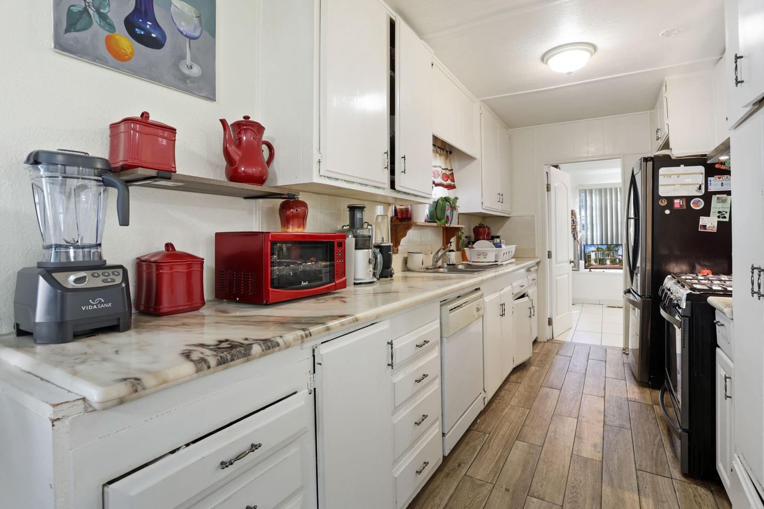 Detail Gallery Image 12 of 40 For 4900 Hwy 99 11, Stockton,  CA 95212 - 3 Beds | 2 Baths