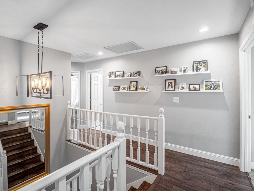 Detail Gallery Image 18 of 47 For 9523 Dunkerrin Way, Elk Grove,  CA 95758 - 3 Beds | 2/1 Baths