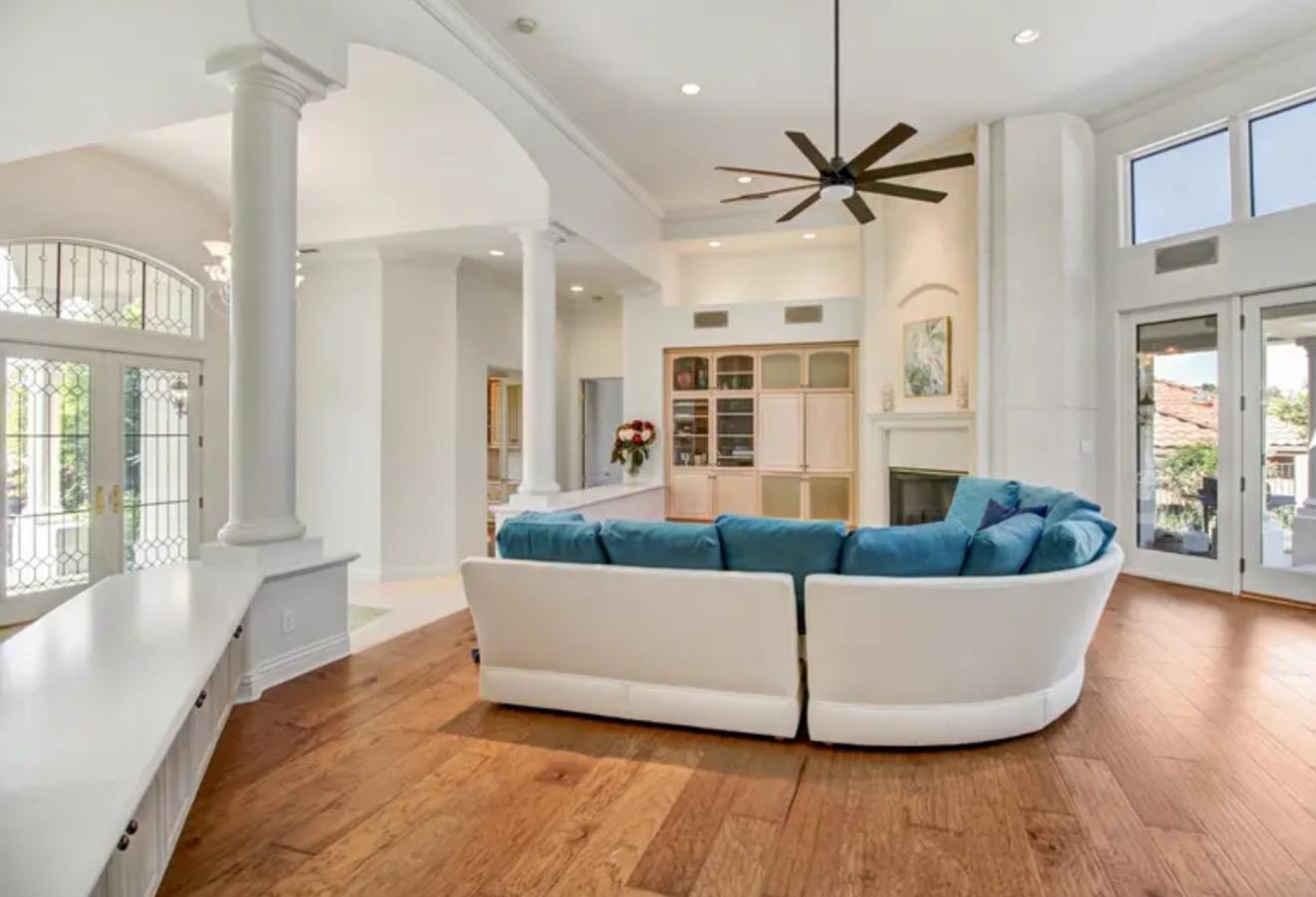 Detail Gallery Image 15 of 64 For 15410 De La Cruz Dr, Rancho Murieta,  CA 95683 - 3 Beds | 2/1 Baths