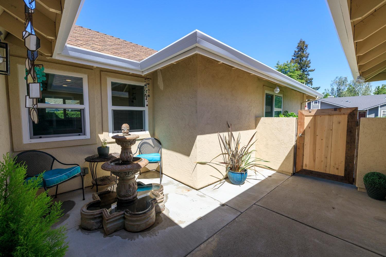 Detail Gallery Image 8 of 62 For 14950 Manzanita Way, Lockeford,  CA 95237 - 4 Beds | 2 Baths