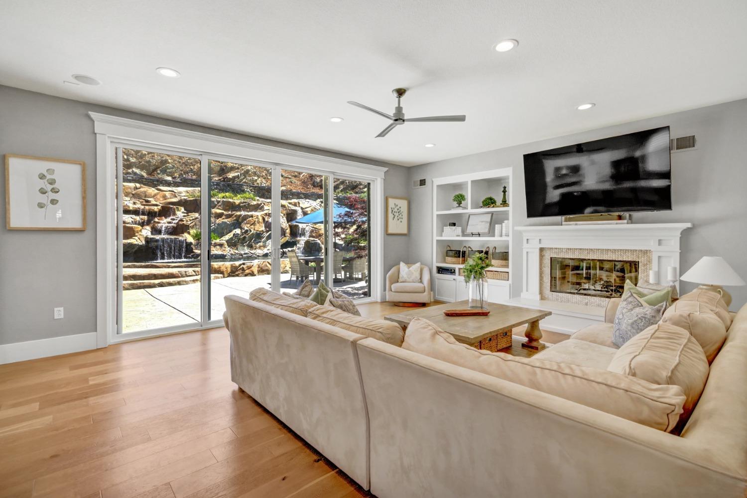 Detail Gallery Image 19 of 86 For 4133 Morningview Way, El Dorado Hills,  CA 95762 - 5 Beds | 3 Baths