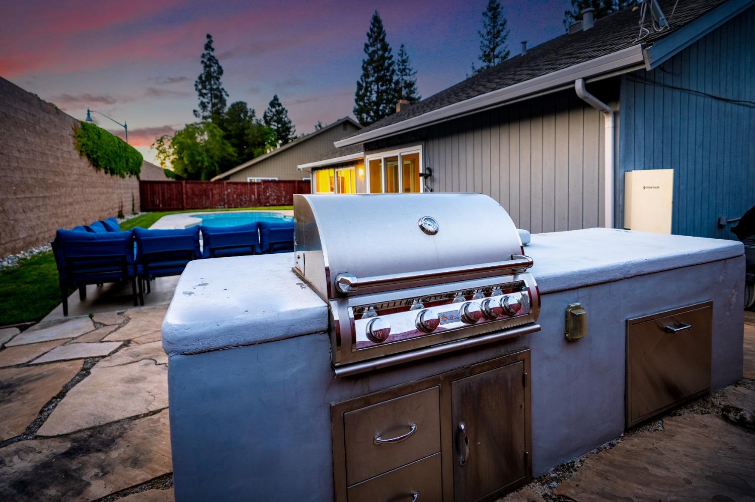 Detail Gallery Image 46 of 50 For 8907 Quail Hill Way, Fair Oaks,  CA 95628 - 3 Beds | 2 Baths
