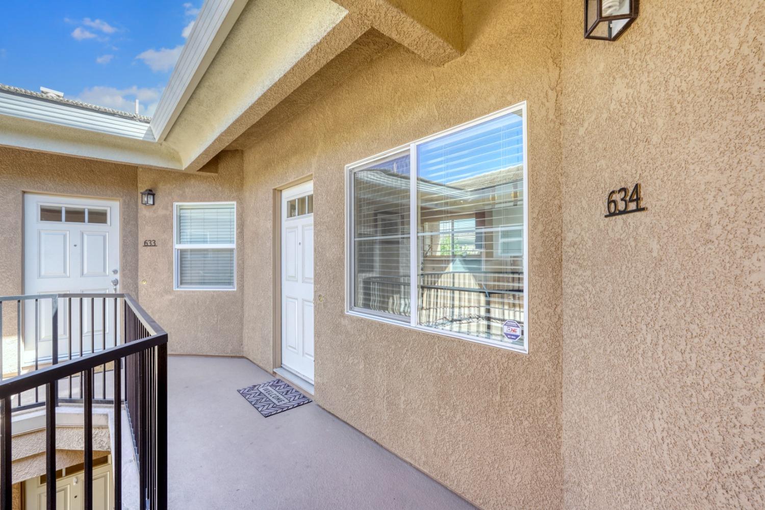 Photo #3: 225057644 Listing 