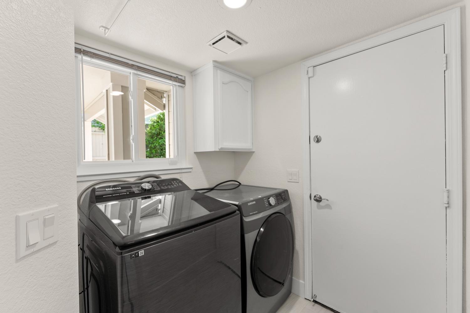 Detail Gallery Image 27 of 65 For 8340 Cypress Lake Ct, Antelope,  CA 95843 - 4 Beds | 2/1 Baths