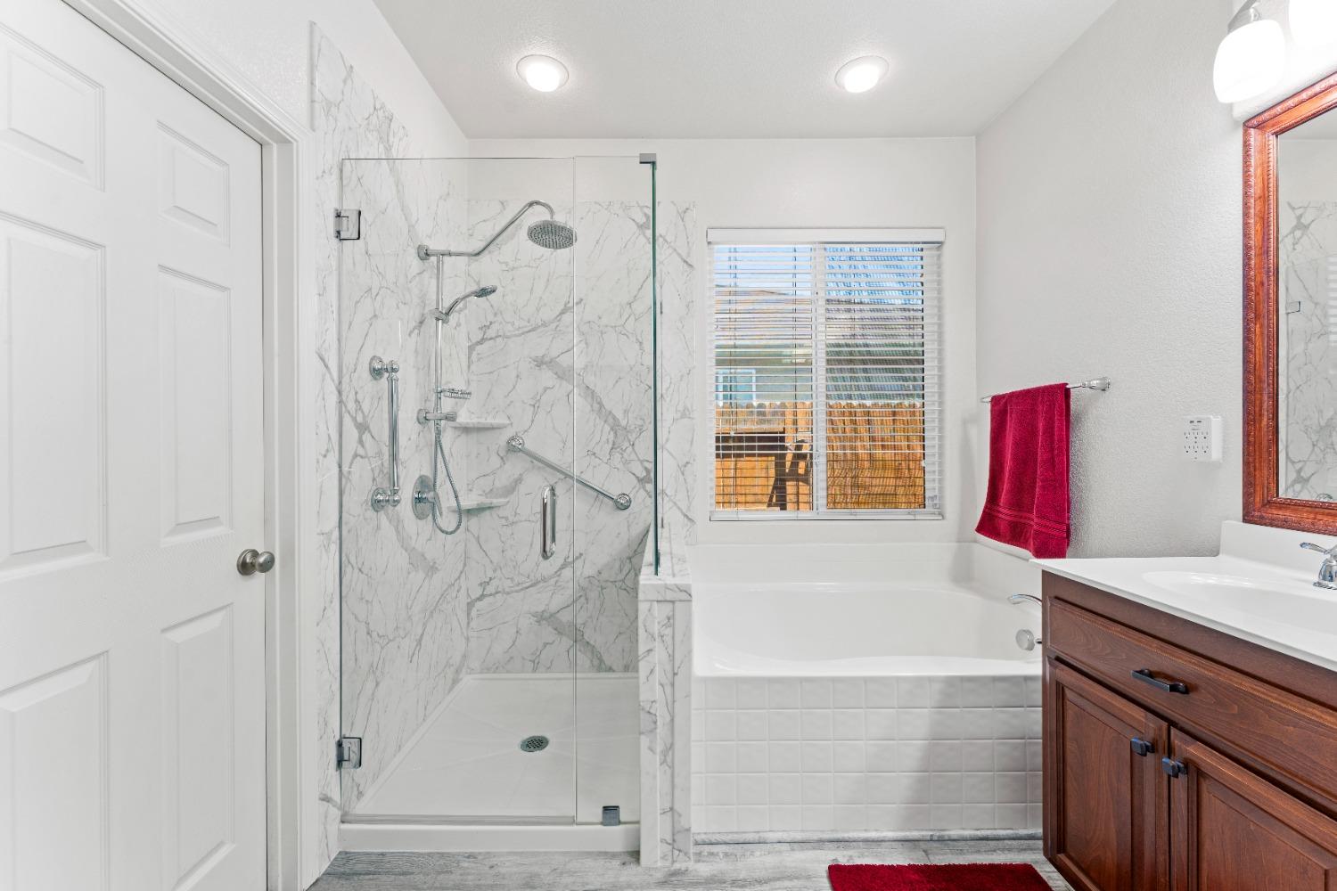 Turnberry Dr, Linda, California image 24