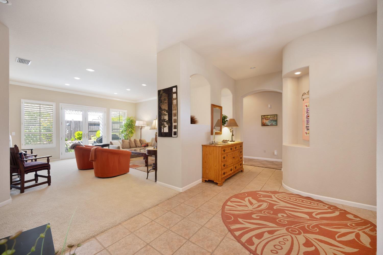 Detail Gallery Image 7 of 42 For 11017 Blue Wing Pl, Auburn,  CA 95603 - 4 Beds | 2/1 Baths