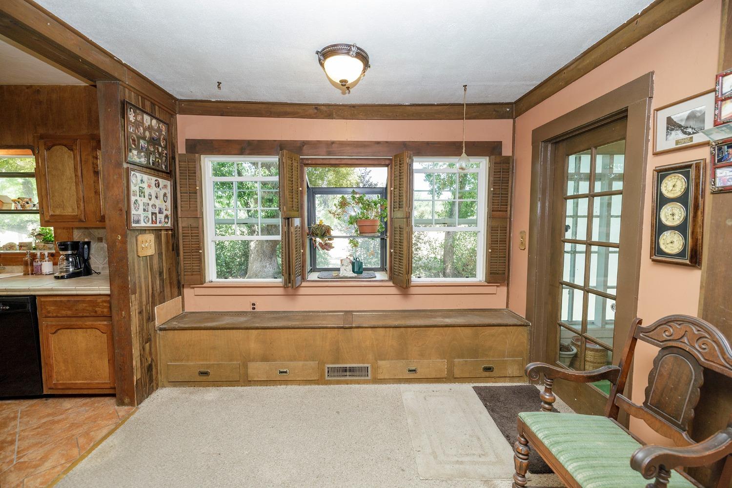 Detail Gallery Image 31 of 55 For 10600 Pioneer Ave, Oakdale,  CA 95361 - 5 Beds | 2 Baths