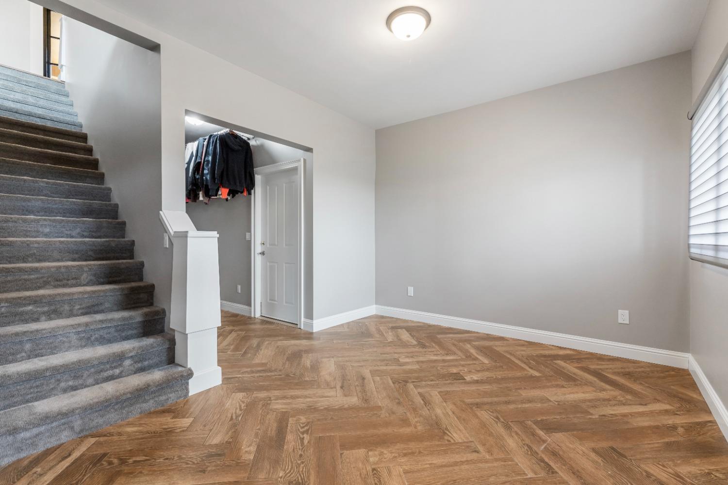 Detail Gallery Image 38 of 55 For 10008 River Oak Cir, Oakdale,  CA 95361 - 5 Beds | 3/1 Baths