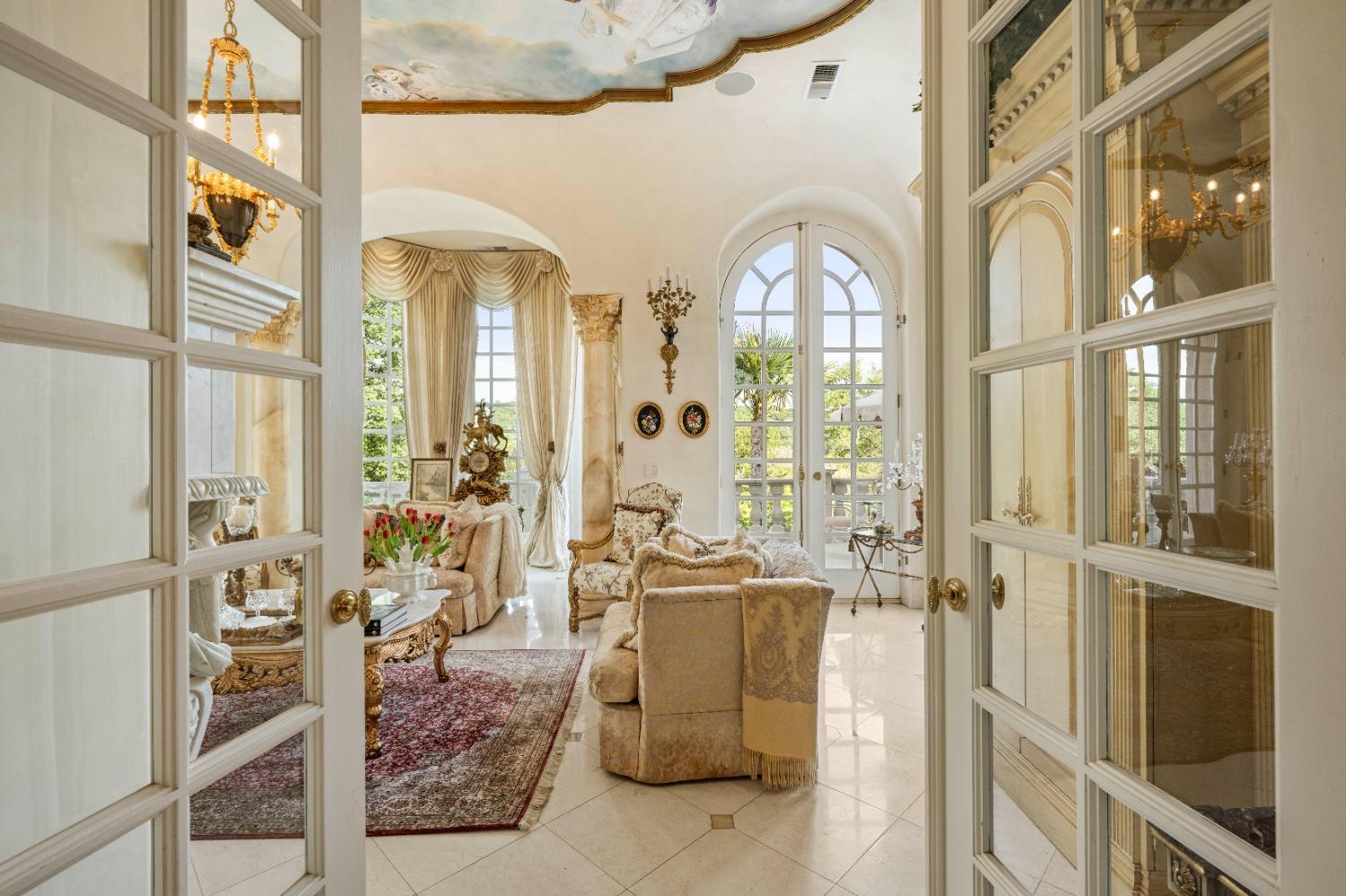 Detail Gallery Image 15 of 88 For 2020 Kaila Way, El Dorado Hills,  CA 95762 - 5 Beds | 6/1 Baths