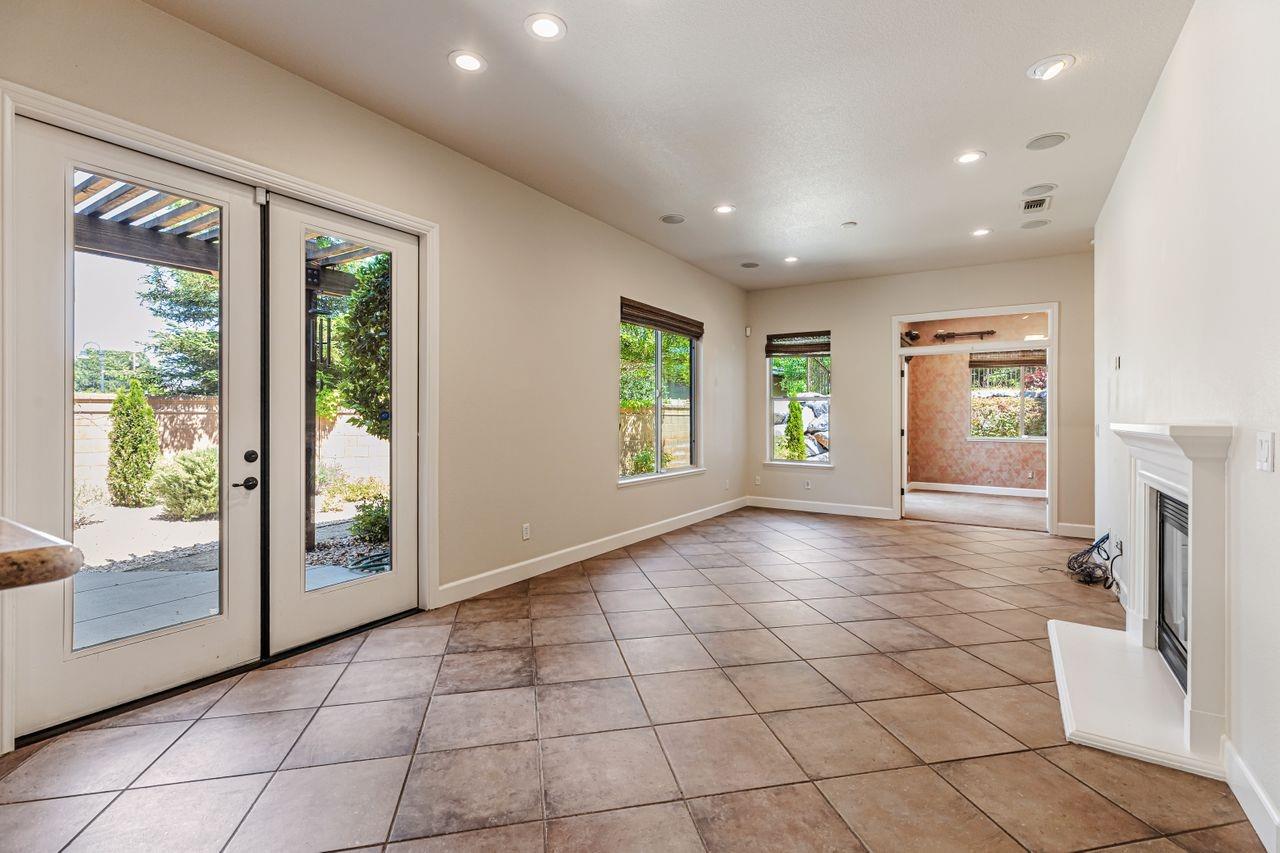 Orchard Circle, Penryn, California image 9
