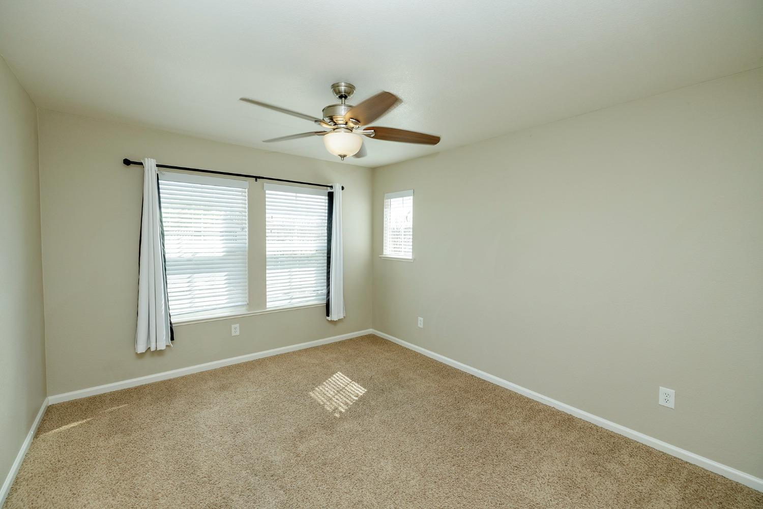 Detail Gallery Image 43 of 53 For 1466 Grand Oak Way, Oakdale,  CA 95361 - 5 Beds | 3 Baths