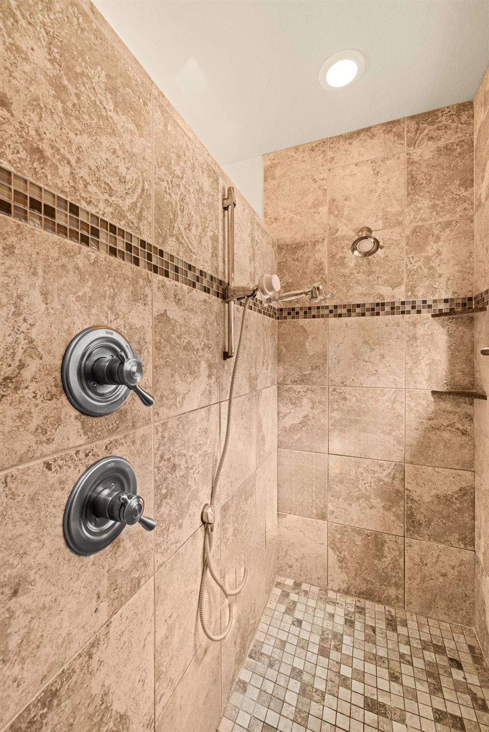Detail Gallery Image 19 of 46 For 34460 Alta Bonnynook Rd, Alta,  CA 95701 - 2 Beds | 2 Baths