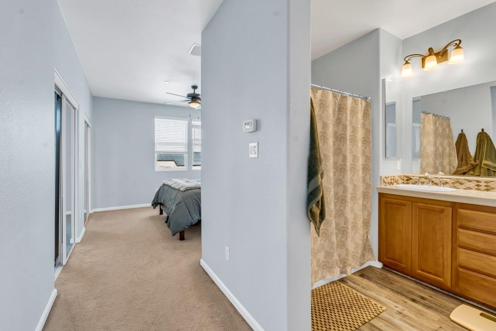 Photo #33: 225058372 Listing: Photo #33