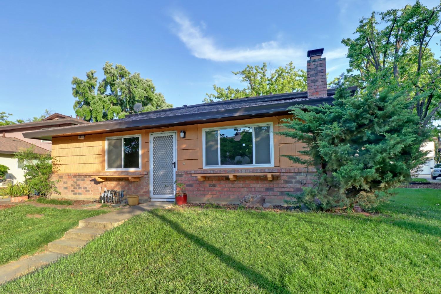 Photo #2: 225032194 Listing 