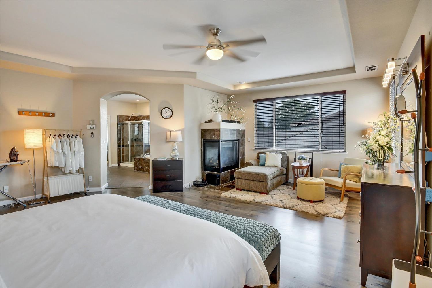 Detail Gallery Image 44 of 65 For 9500 Chicory Field Way, Elk Grove,  CA 95624 - 5 Beds | 4 Baths