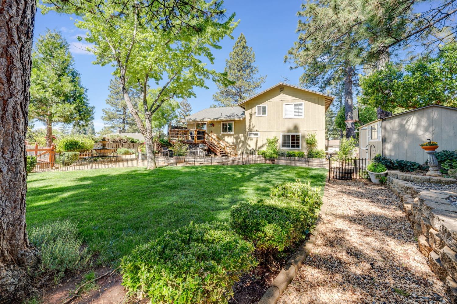 Camino Heights Drive, Camino, California image 43