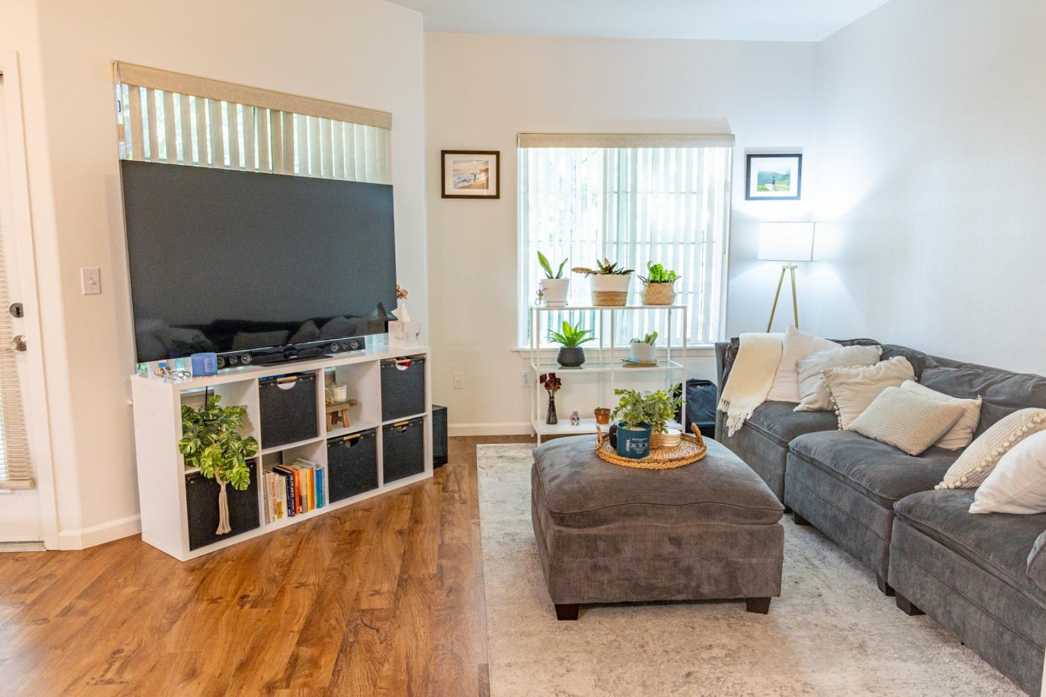 Photo #5: 225057802 Listing: Photo #5