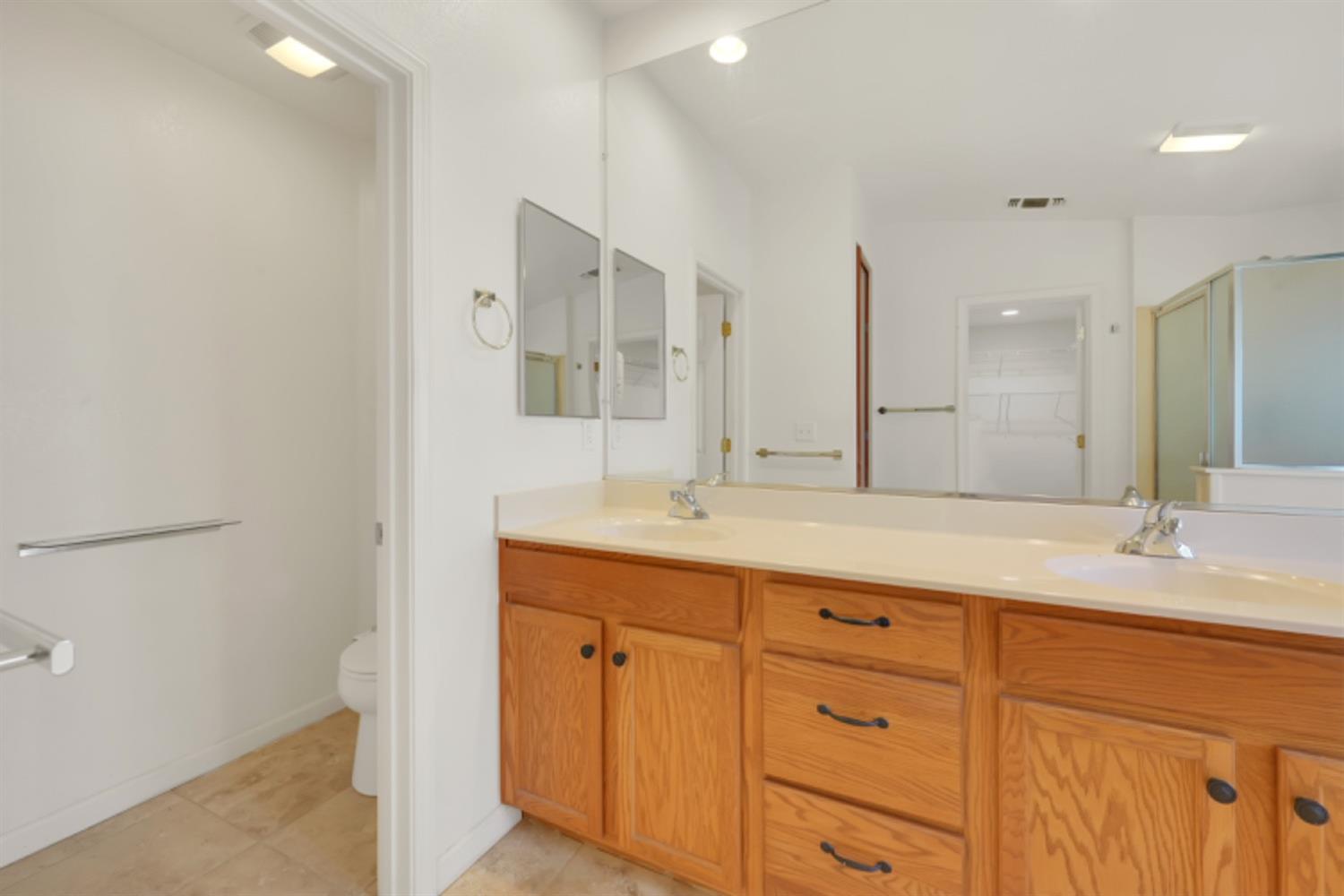 Utah Court, Yuba City, California image 38