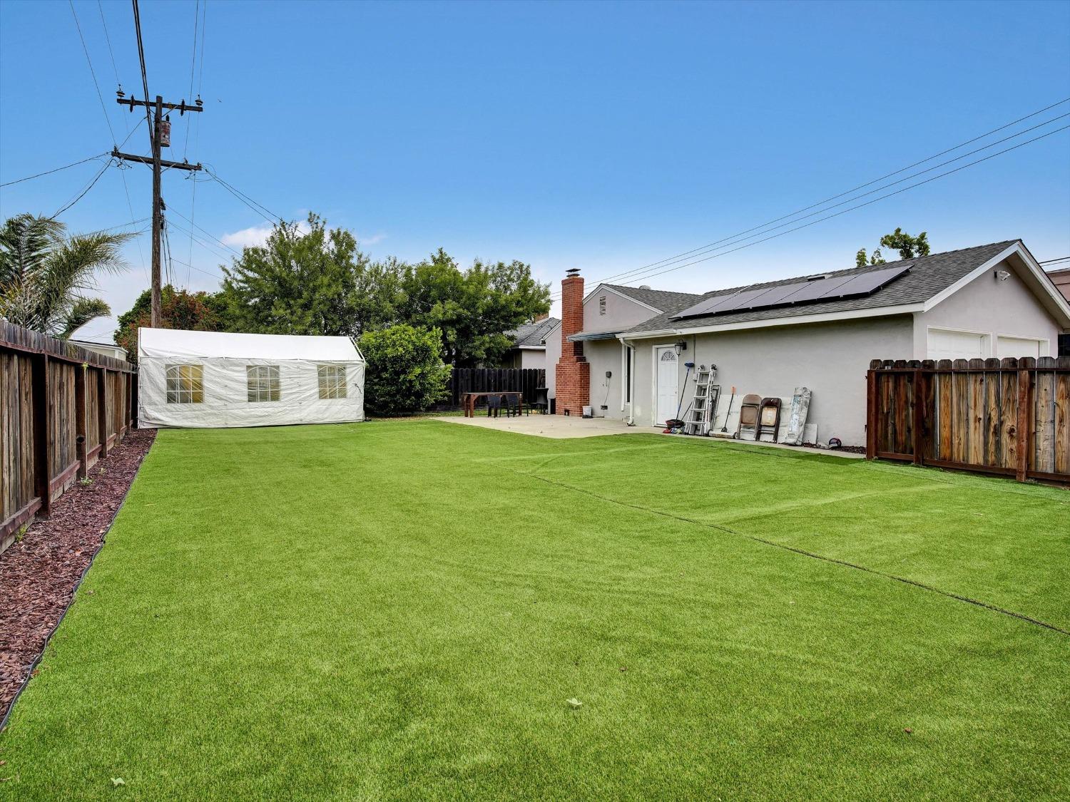 Pine Street, Manteca, California image 32