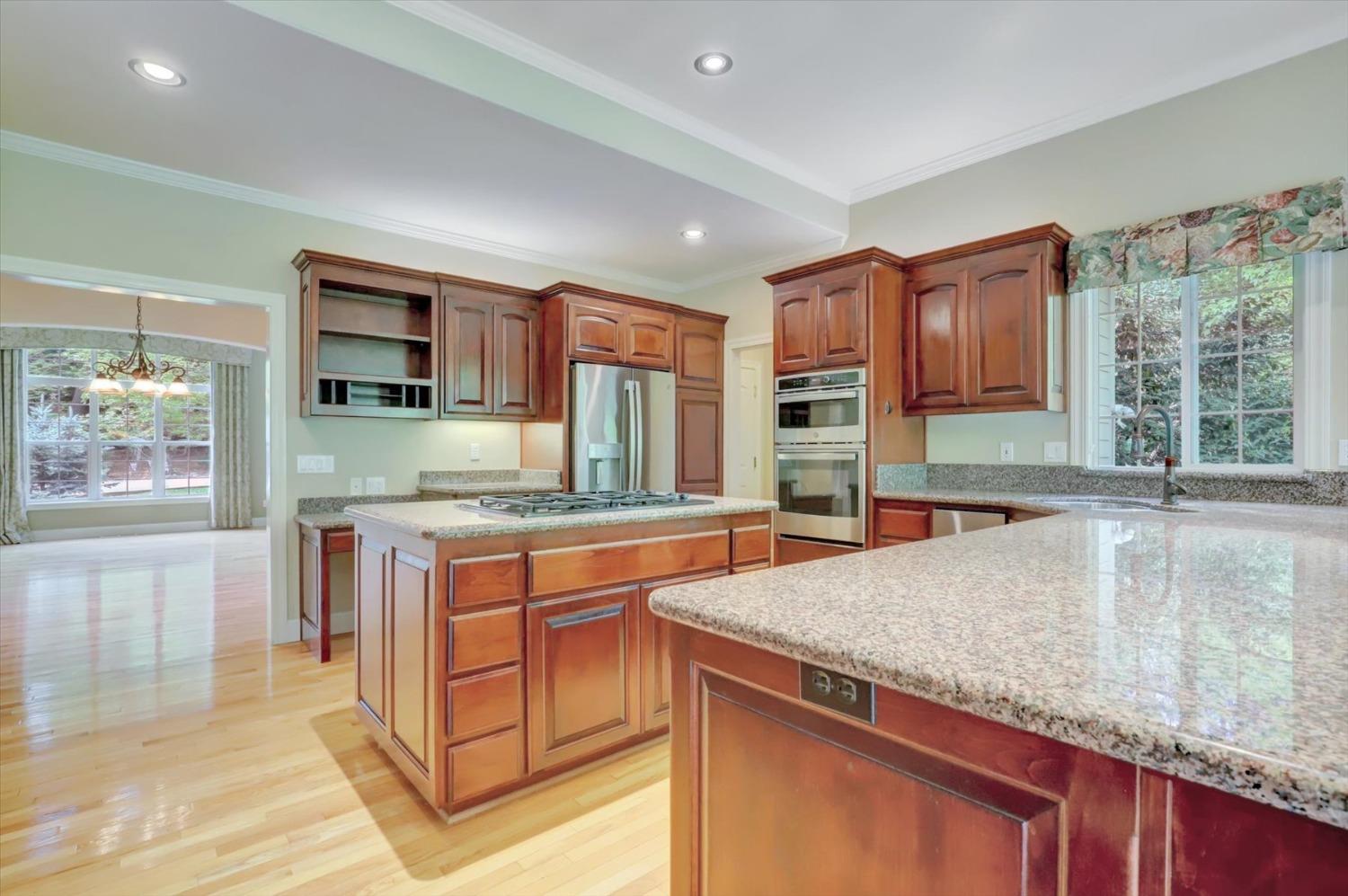 Detail Gallery Image 25 of 99 For 12857 Chatsworth Ln, Grass Valley,  CA 95945 - 4 Beds | 4/1 Baths