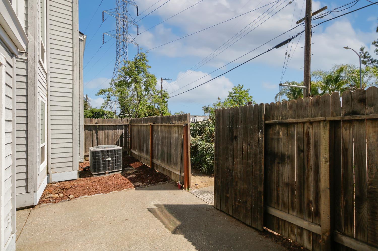 Photo #36: 225057692 Listing: Photo #36
