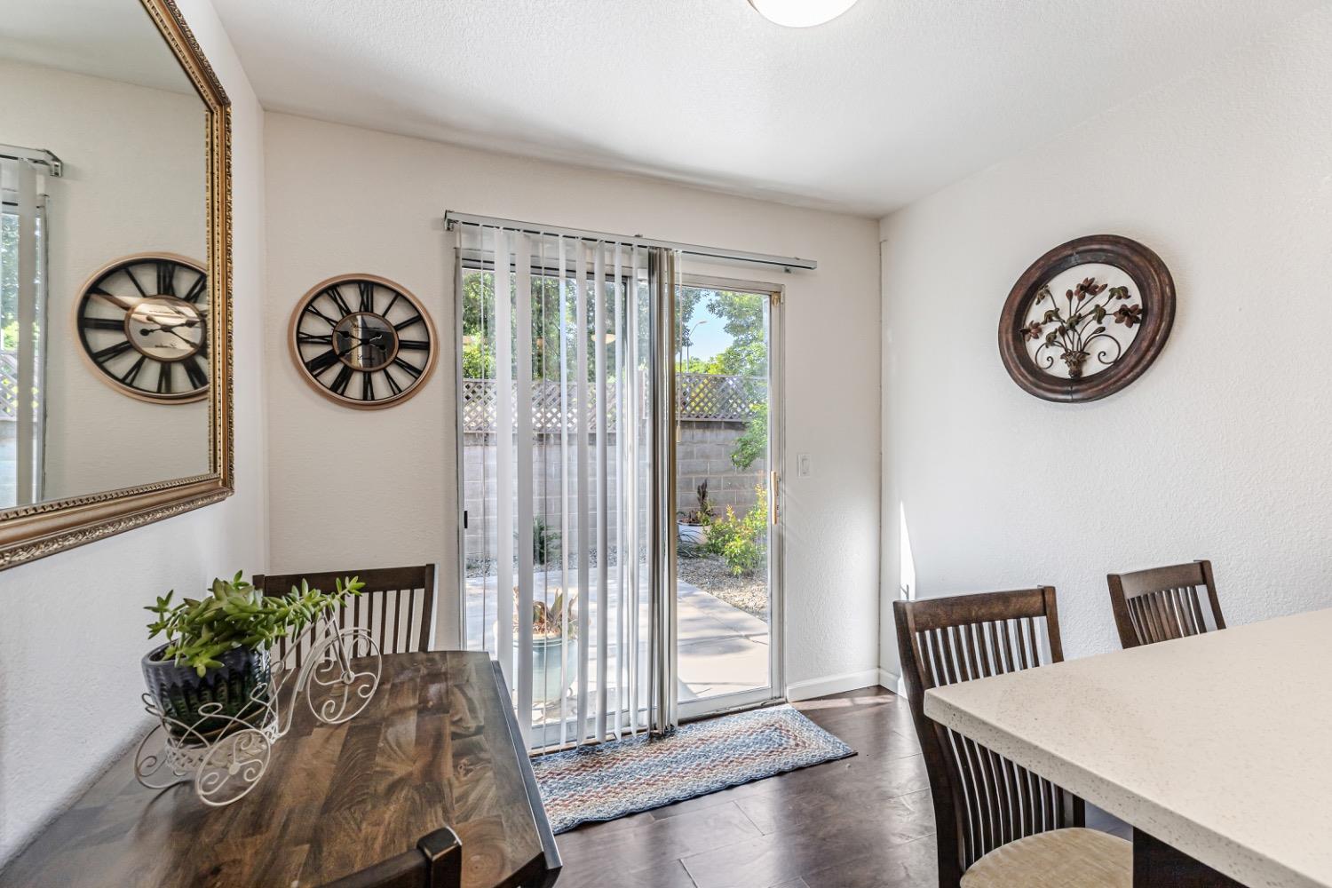 Detail Gallery Image 15 of 35 For 7415 Fireweed Cir, Citrus Heights,  CA 95610 - 3 Beds | 2 Baths