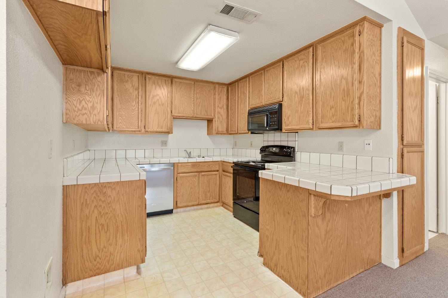 Detail Gallery Image 16 of 21 For 500 W Hawkeye Ave, Turlock,  CA 95380 - – Beds | – Baths