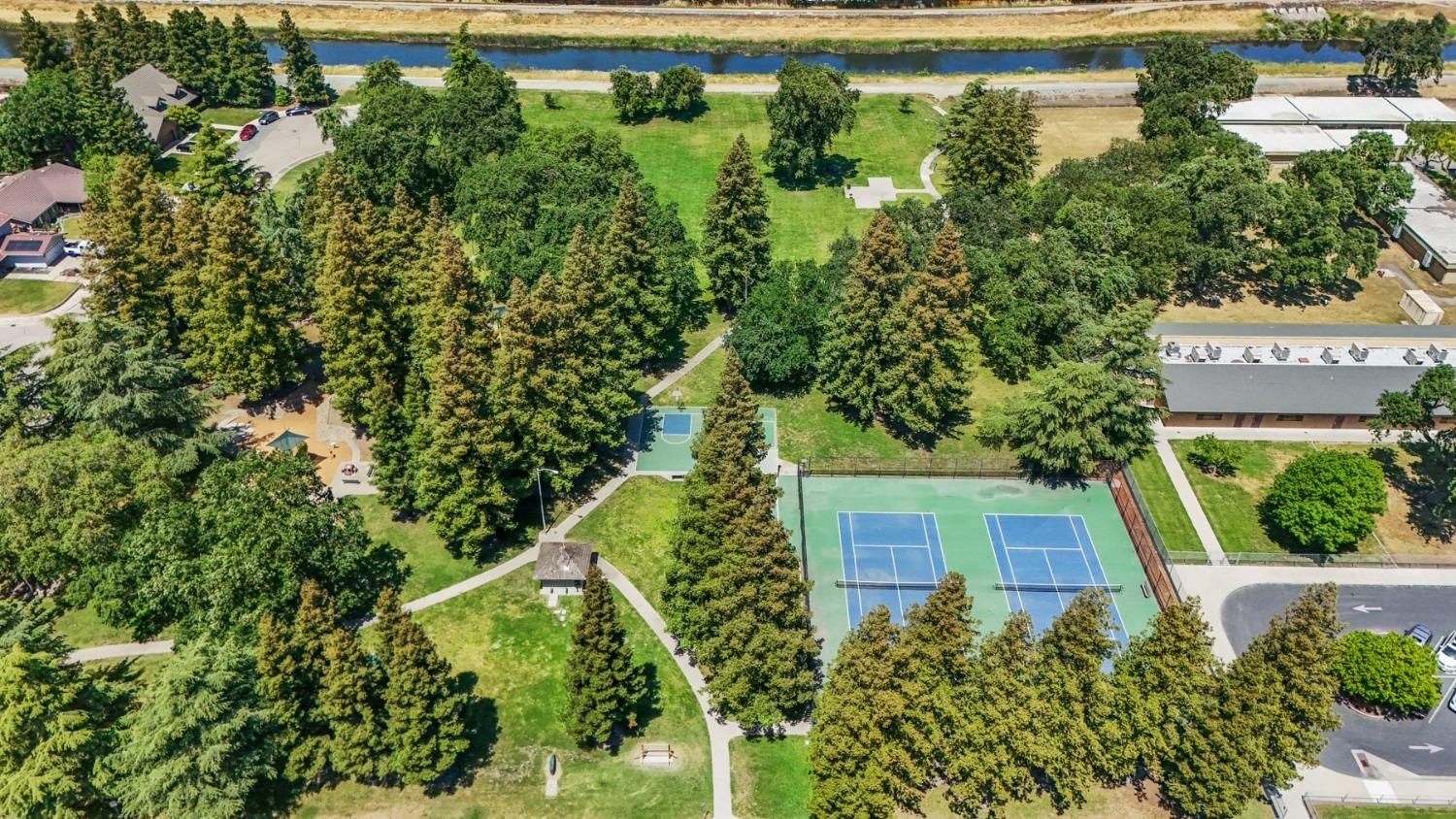 Detail Gallery Image 57 of 62 For 2909 Estate Dr, Stockton,  CA 95209 - 4 Beds | 2 Baths